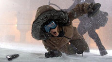 Белая мгла (2009) скриншот 3